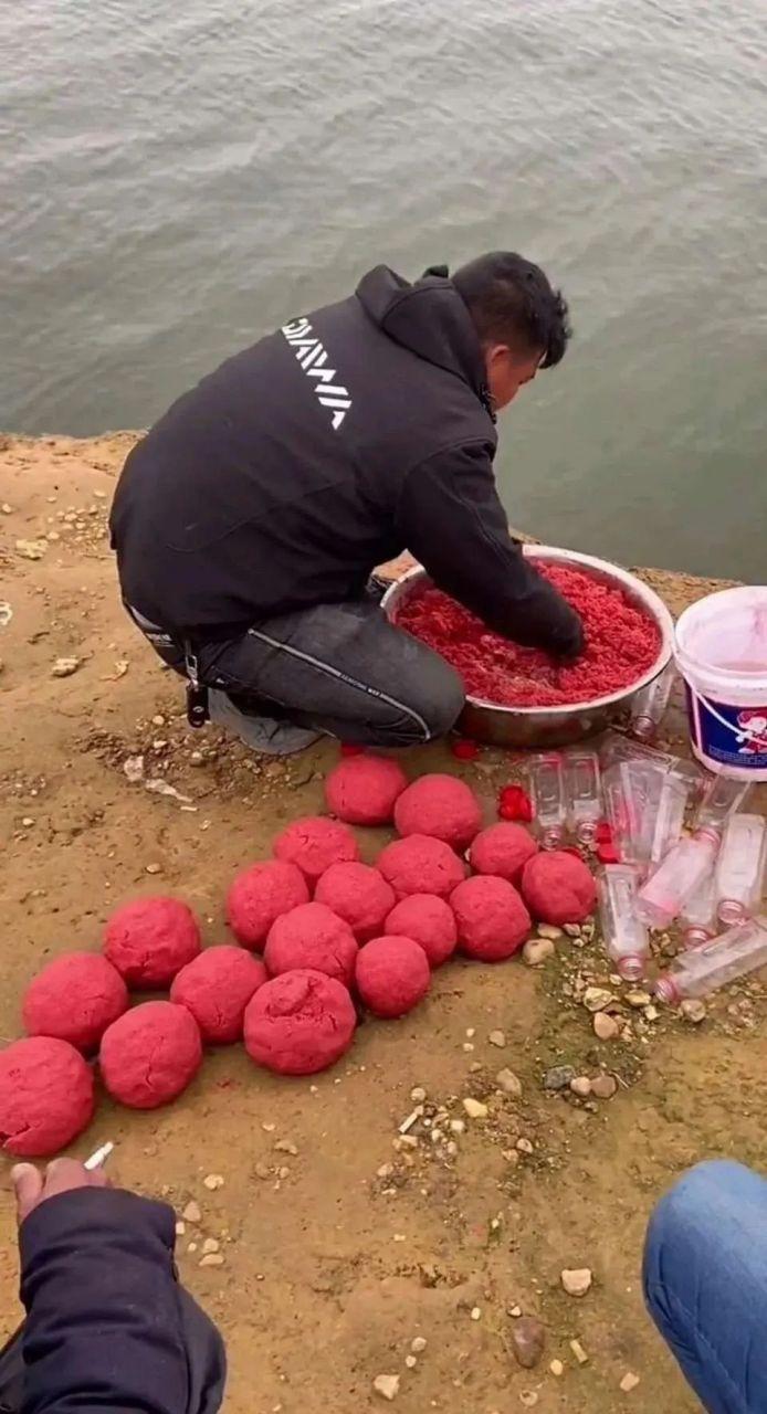打窝窝是啥意思:请问打窝是什么意思