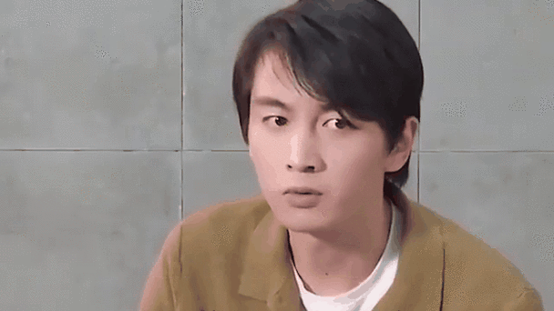 陈晓官宣离婚后首发动态的简单介绍