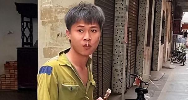 许鸿升近期视频:许华升搞笑视频大合集
