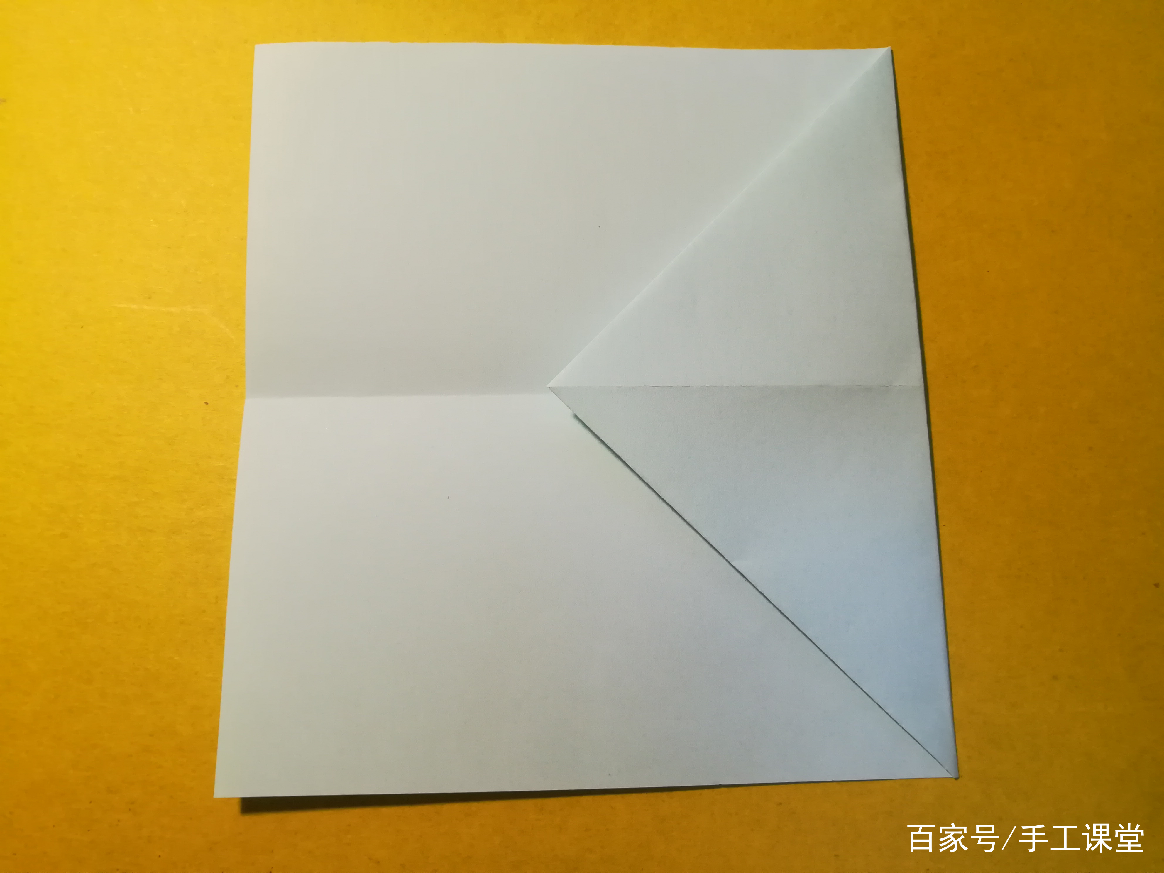 可以转圈的纸飞机_转圈的纸飞机怎么叠