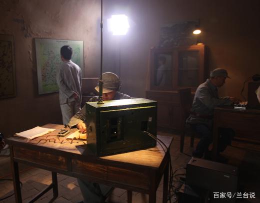 无线电报是谁发明的人_无线电报最早出现的时间