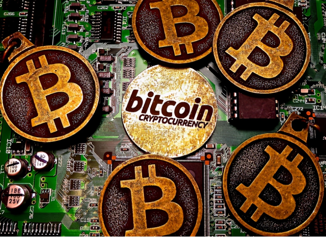 免费挖ETH_免费挖派币是合法吗