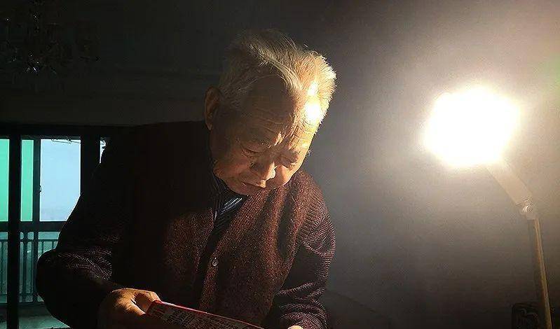 电报猴视频倒放_电报猴原声无消音