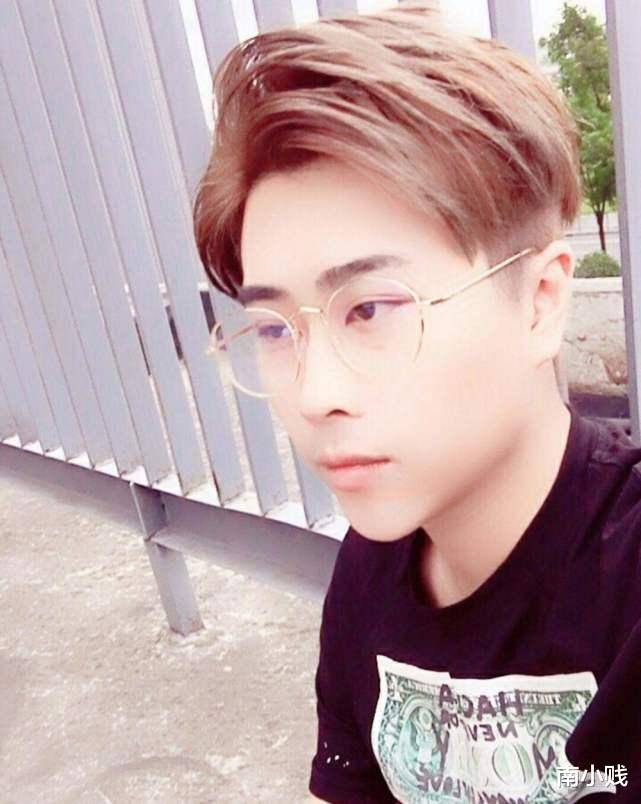电报员卢本伟_卢本伟为什么被全网封