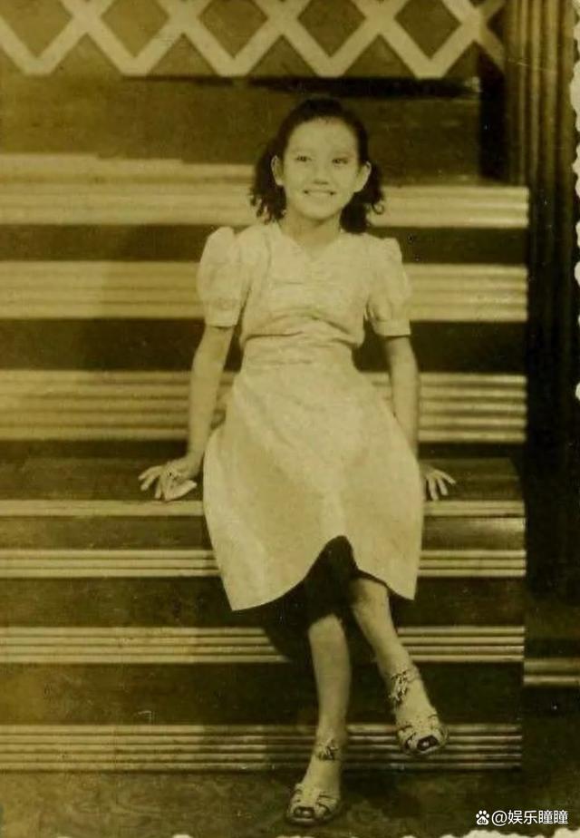 电报小姑娘_电报背后的故事