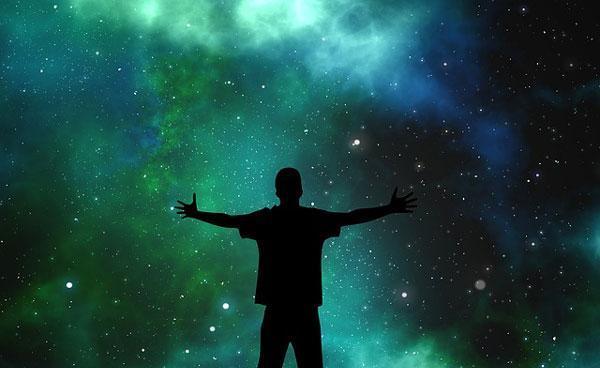 梦是平行宇宙中发生的真实的事_梦是平行宇宙中发生的真实的事是什么意思