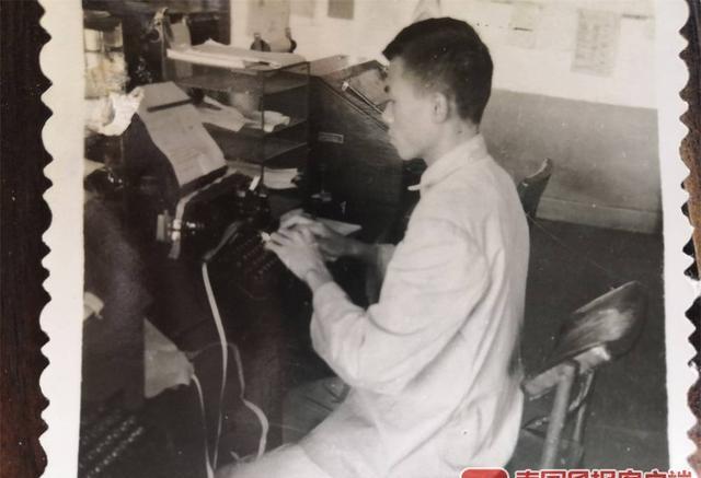 为什么发电报_为什么发电报要带耳机