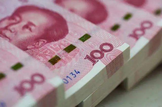 6000块人民币等于多少美金、6000块人民币等于多少美金呢