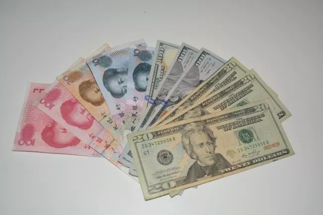 怎么用人民币换美元现钞、怎么用人民币换美元现钞呢