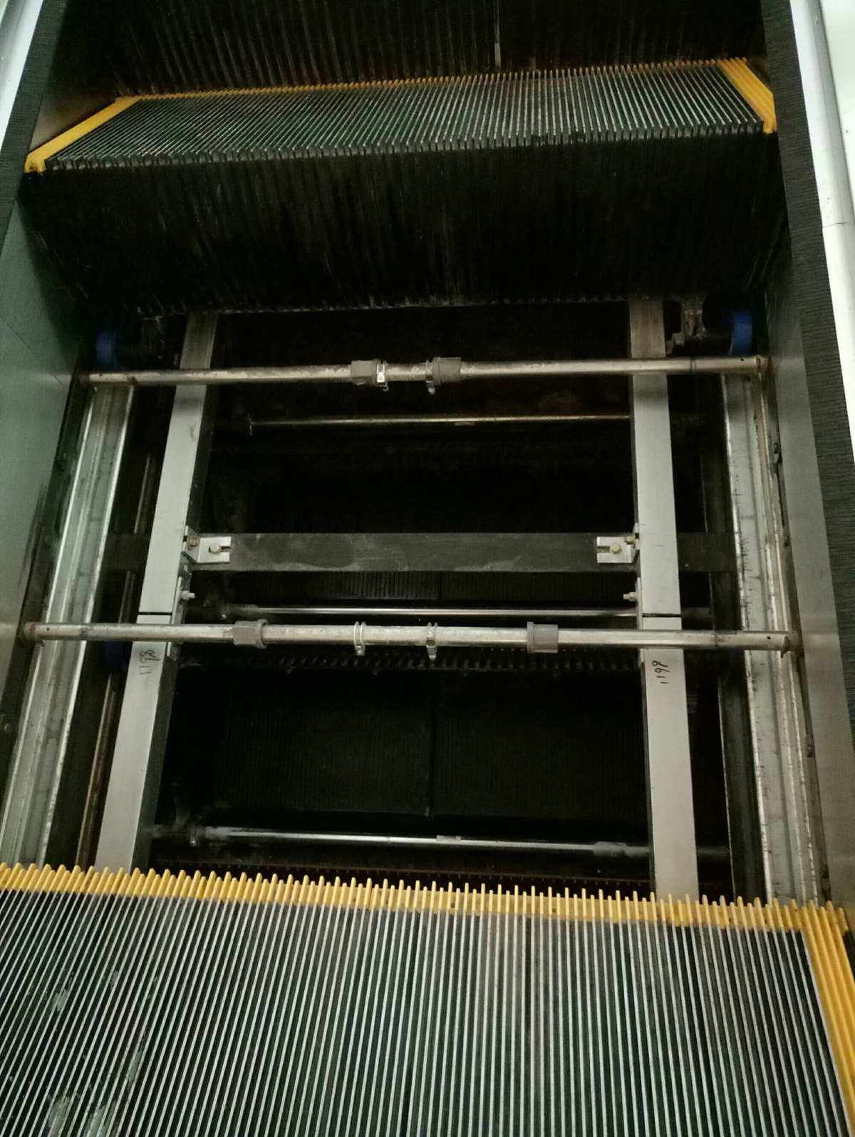 一元机场梯子使用教程，iplc专线机场梯子不限流量